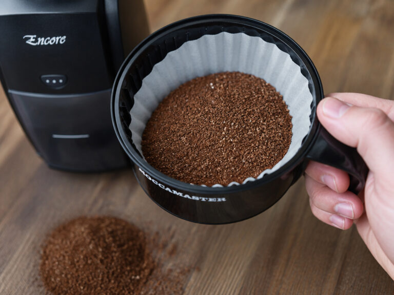 Unlock Perfect Coffee: Your Moccamaster Water Ratio Guide