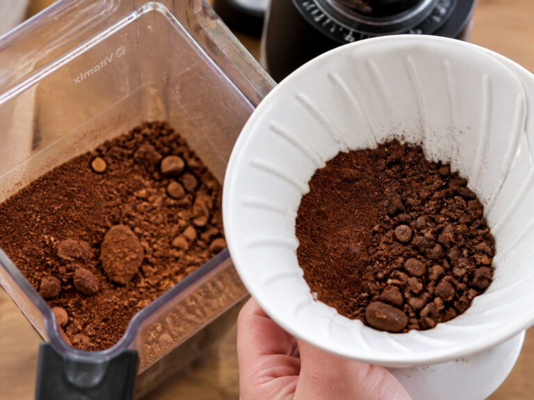 How to Grind Coffee Beans in a Vitamix: Container Matters